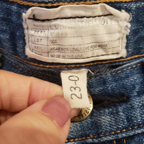 Current/Elliott Jeans - Picture 2 of 8